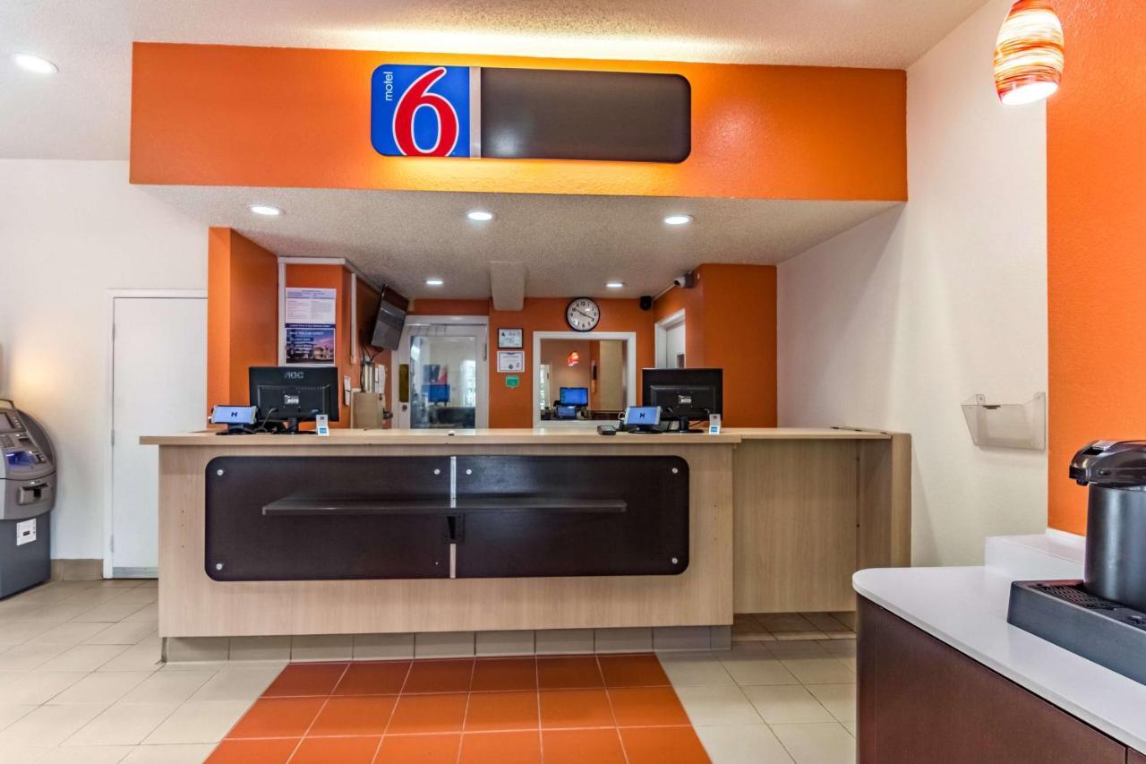 Motel 6-Raleigh, Nc - Cary Exterior photo